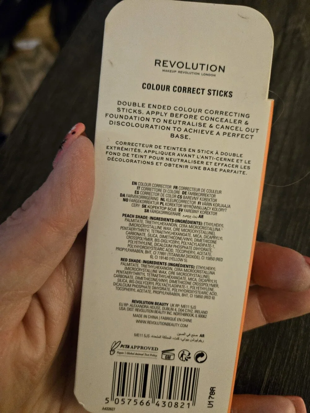 *Makeup Revolution dual-ended color correcting stick